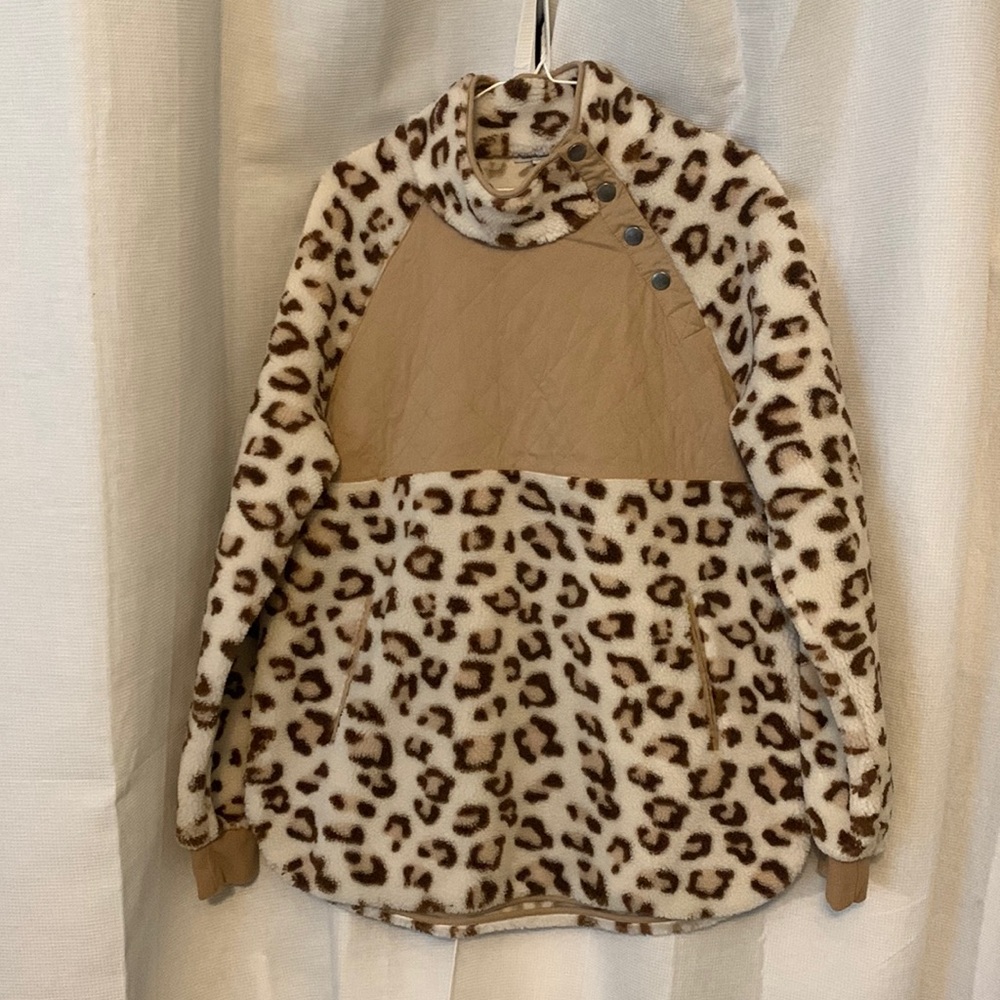 Cheetah Print Fleece Jacket.